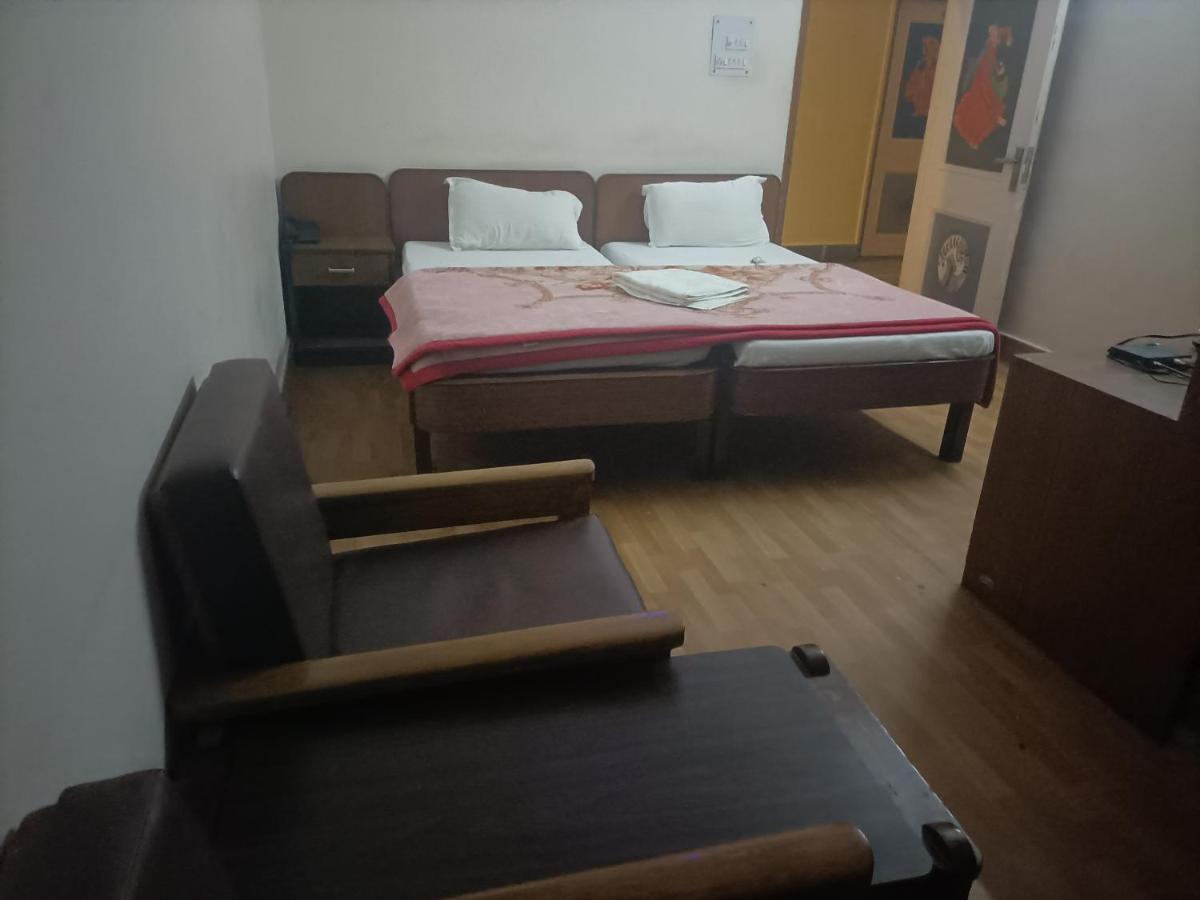 Hotel Midtown Haridvár Kültér fotó