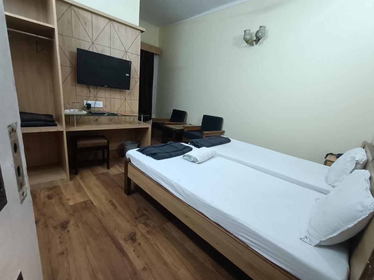 Hotel Midtown Haridvár Kültér fotó