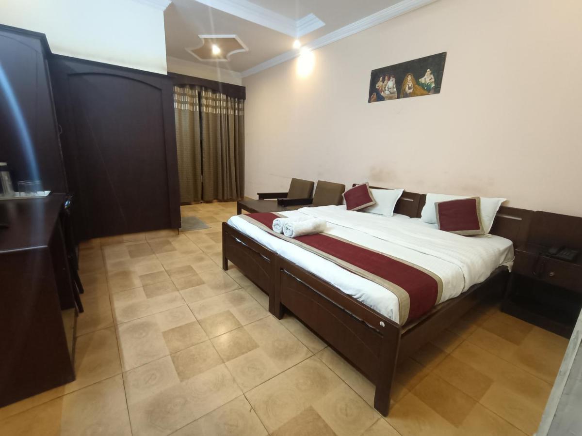 Hotel Midtown Haridvár Kültér fotó