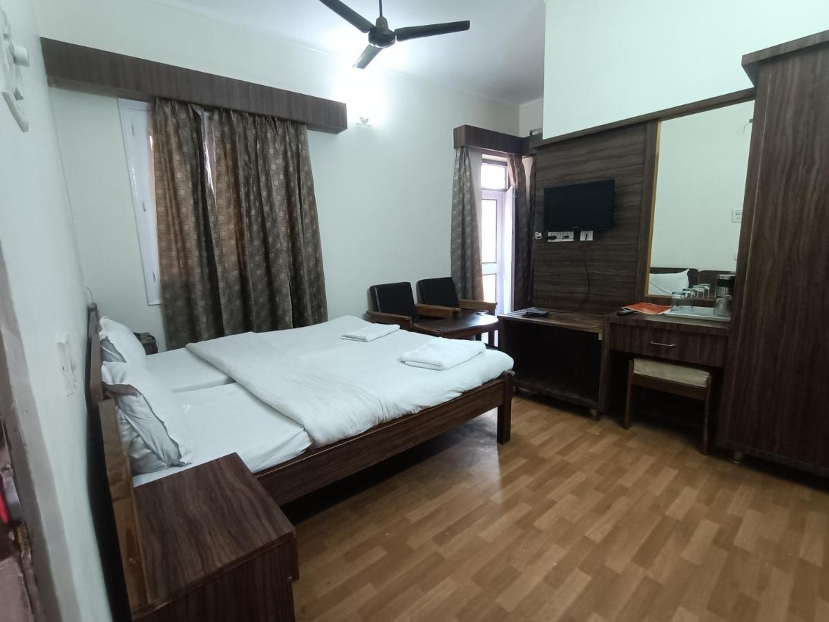 Hotel Midtown Haridvár Kültér fotó