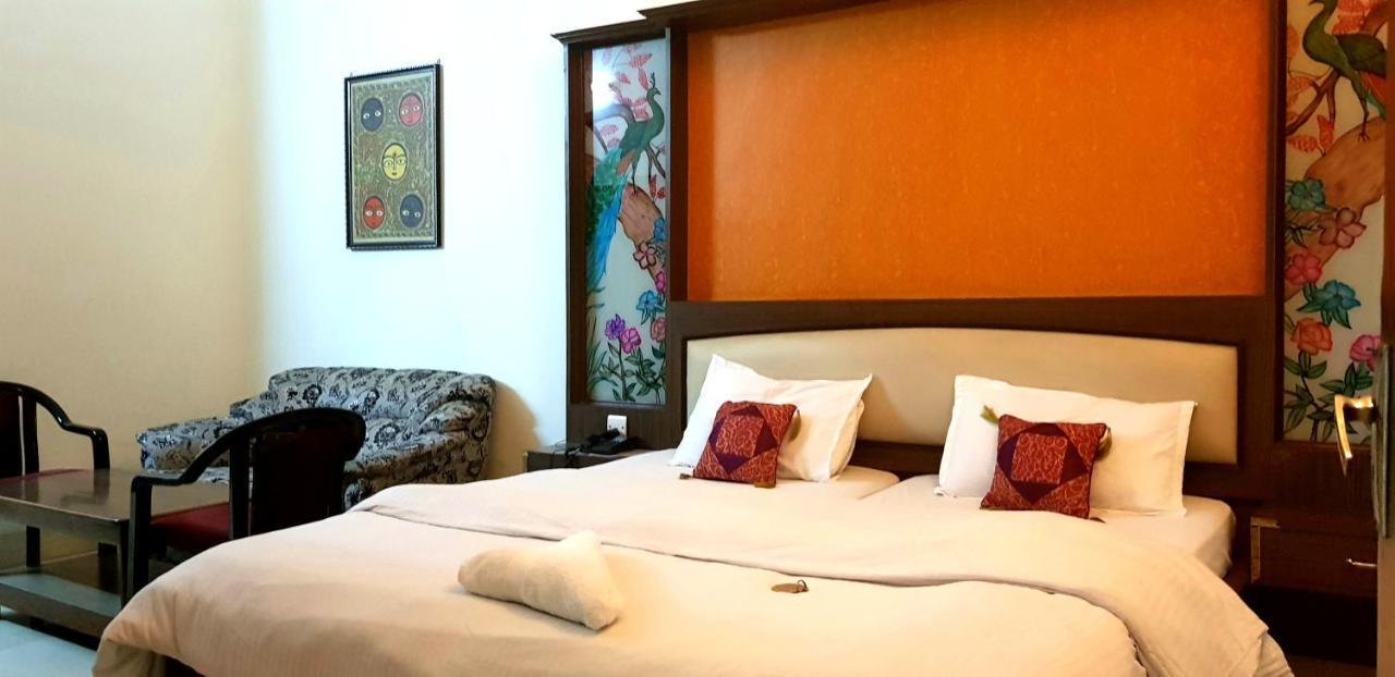Hotel Midtown Haridvár Kültér fotó